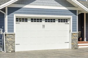 how to paint a garage door